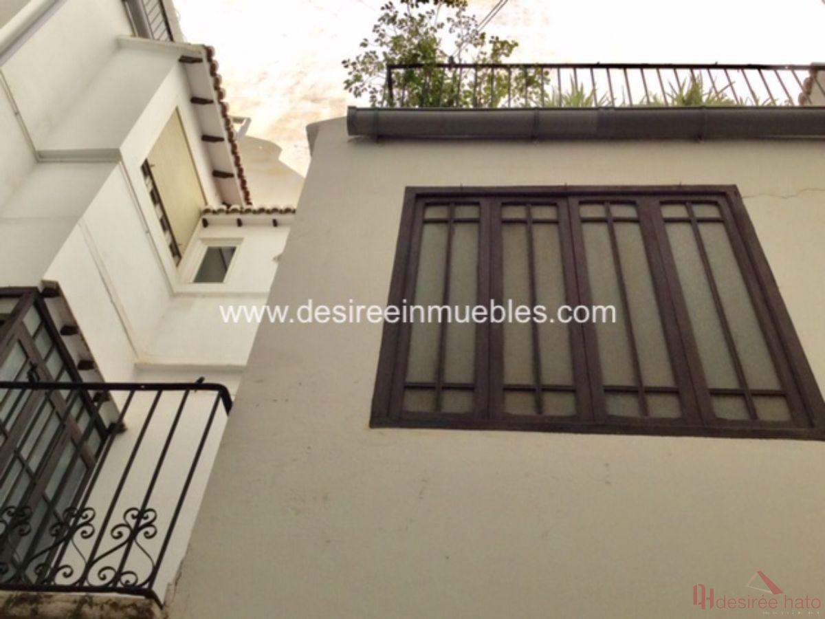 For sale of office in Valencia