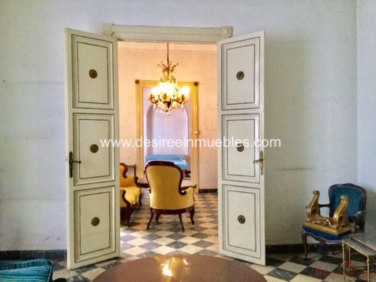 For sale of office in Valencia