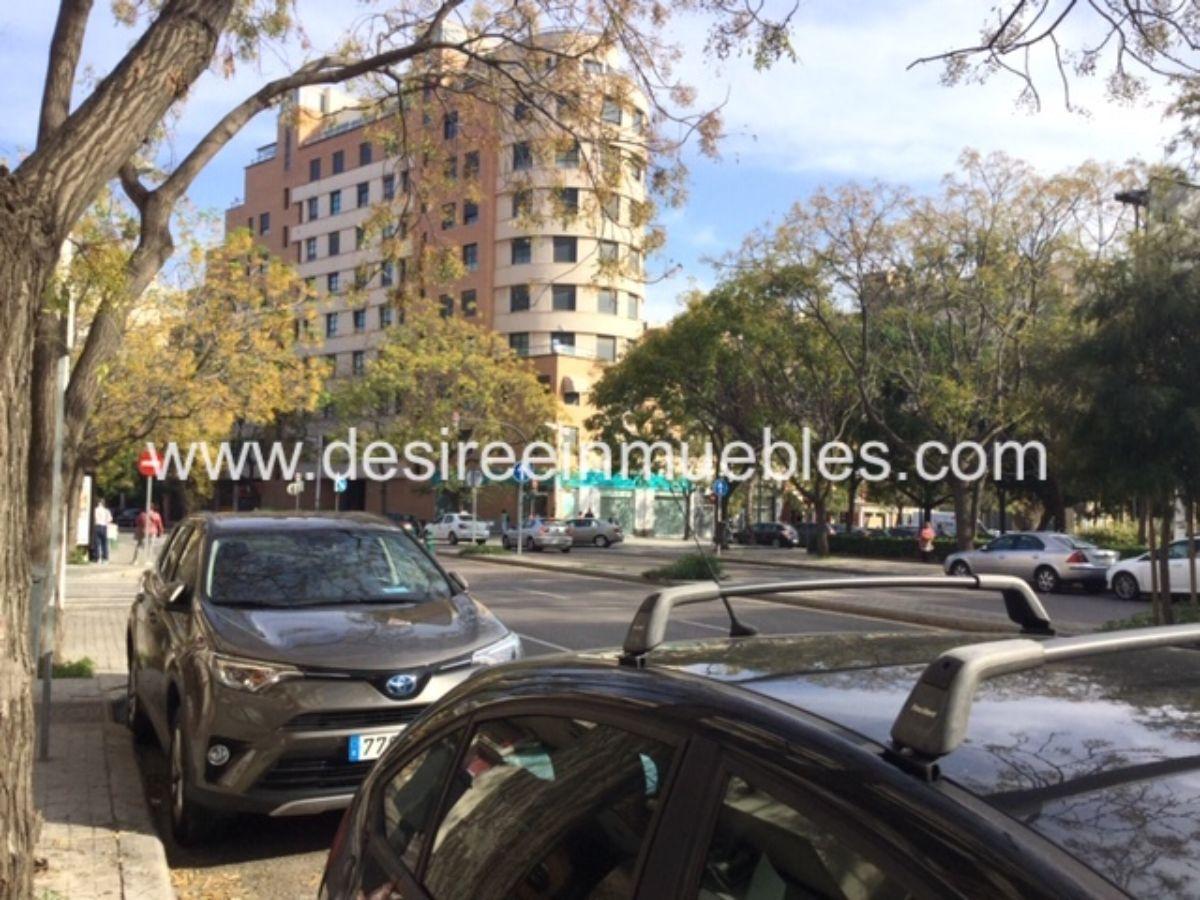 For rent of commercial in Valencia