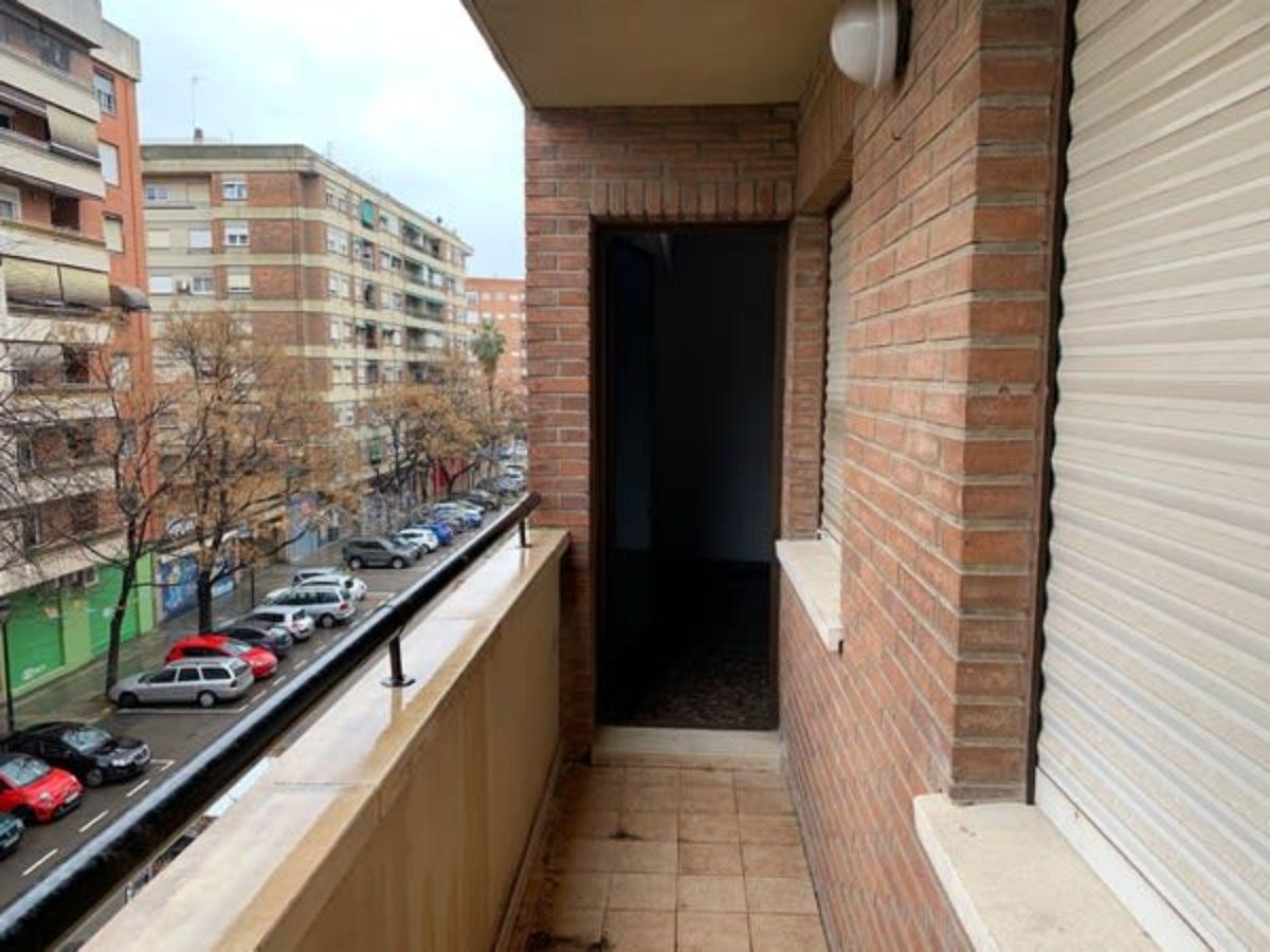 Köp av våning i Valencia