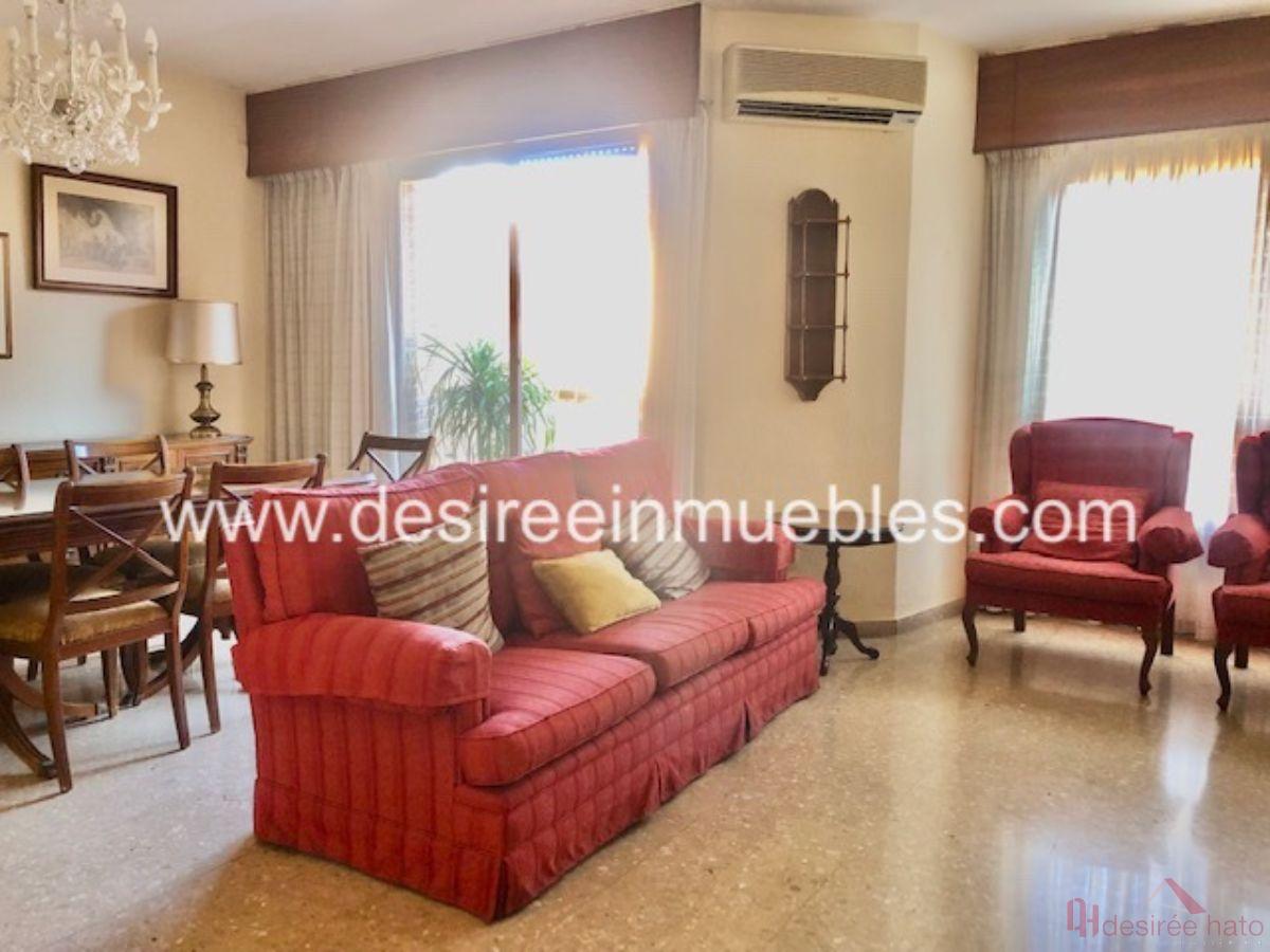 For sale of flat in Valencia