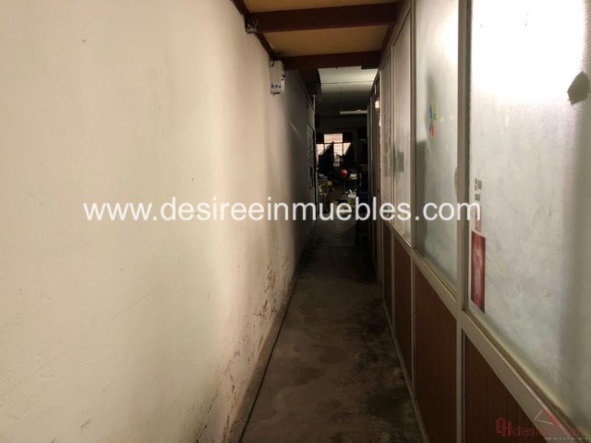 For sale of office in Valencia