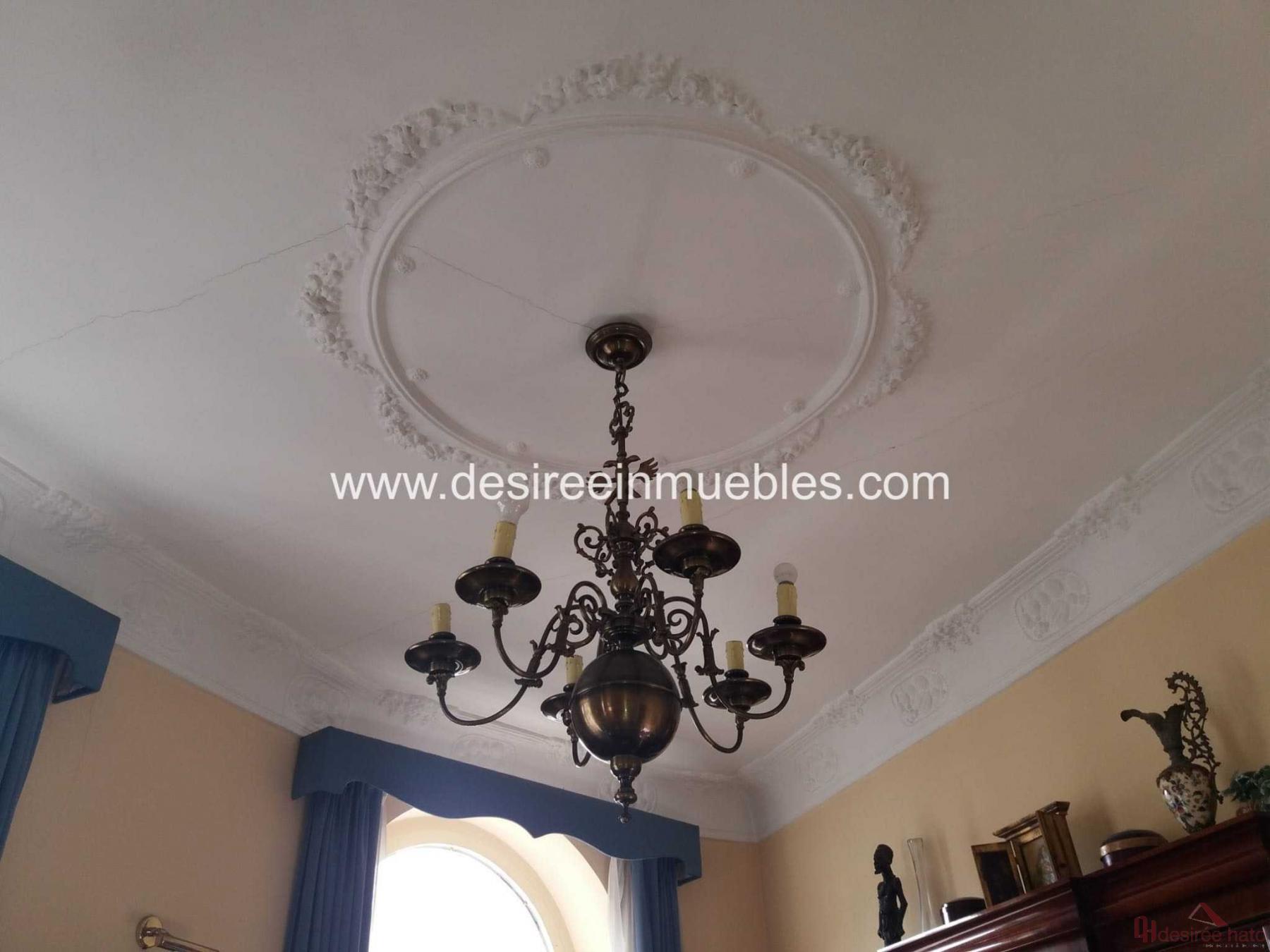 For sale of flat in Valencia