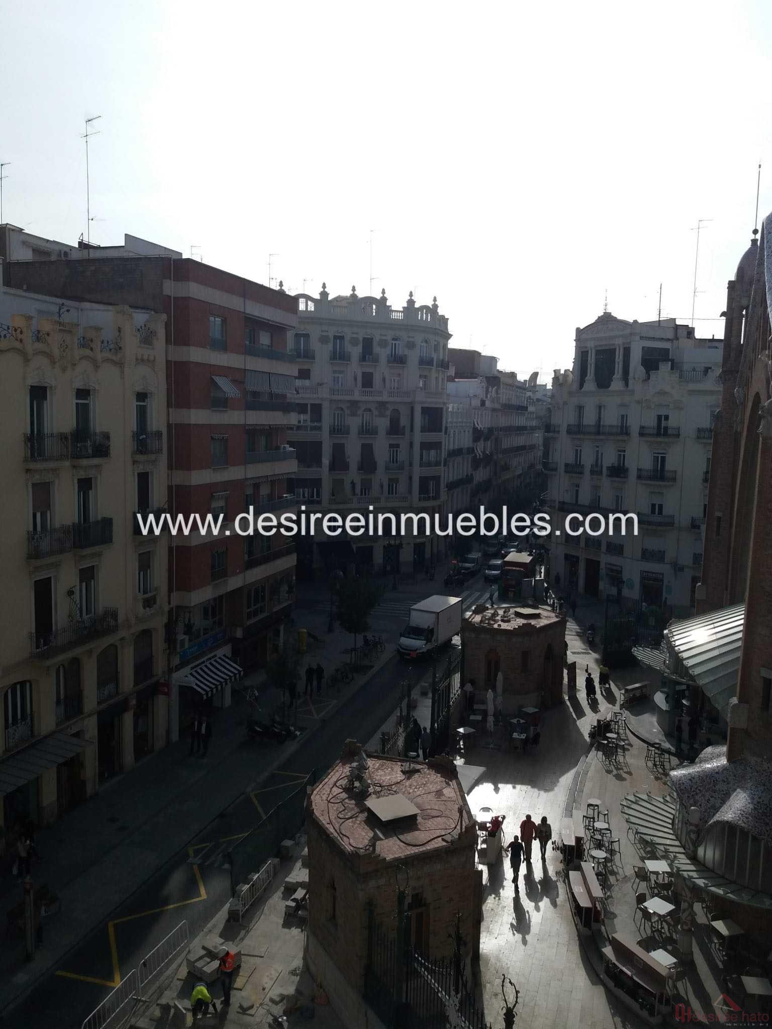 For sale of flat in Valencia