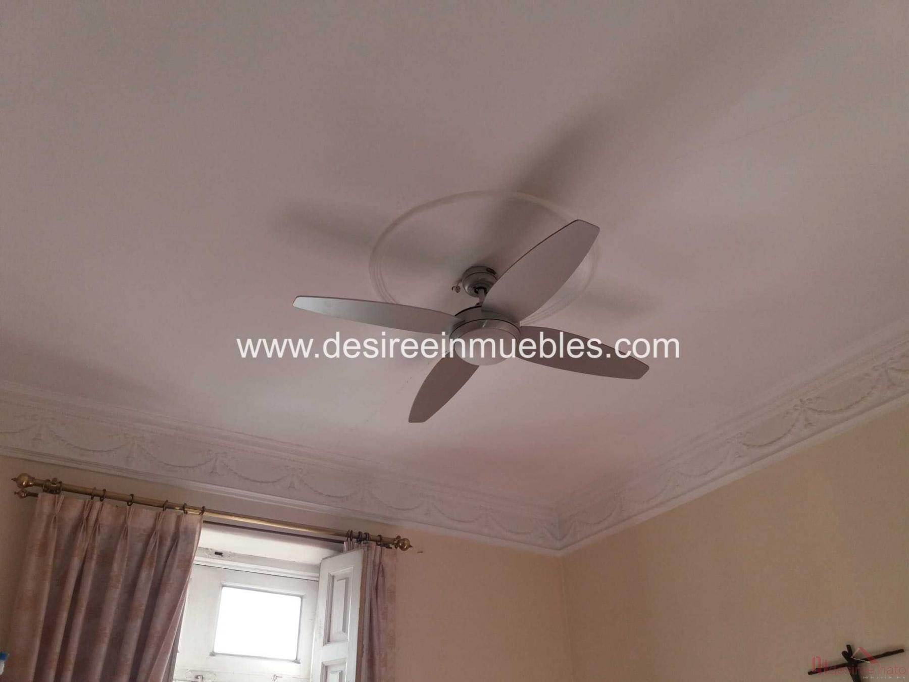For sale of flat in Valencia