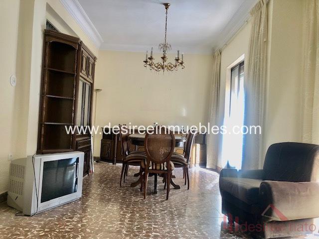 For sale of flat in Valencia