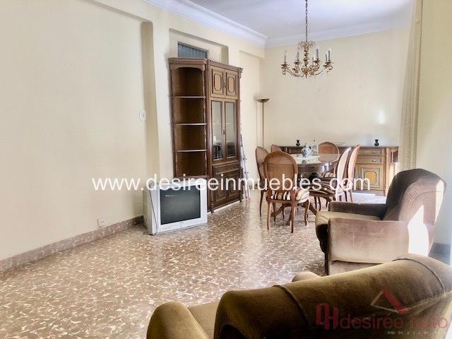 For sale of flat in Valencia