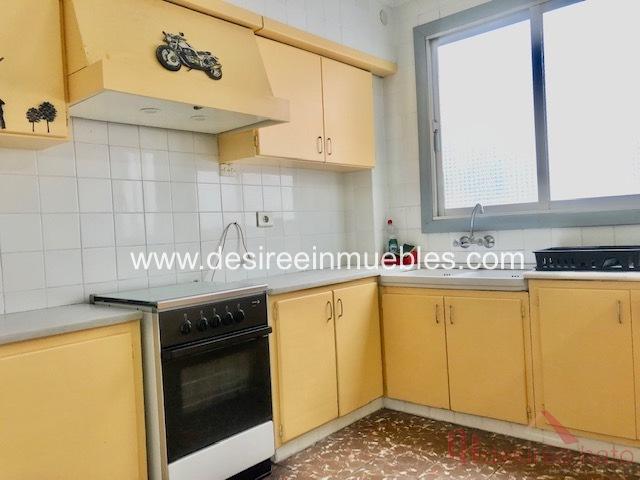 For sale of flat in Valencia