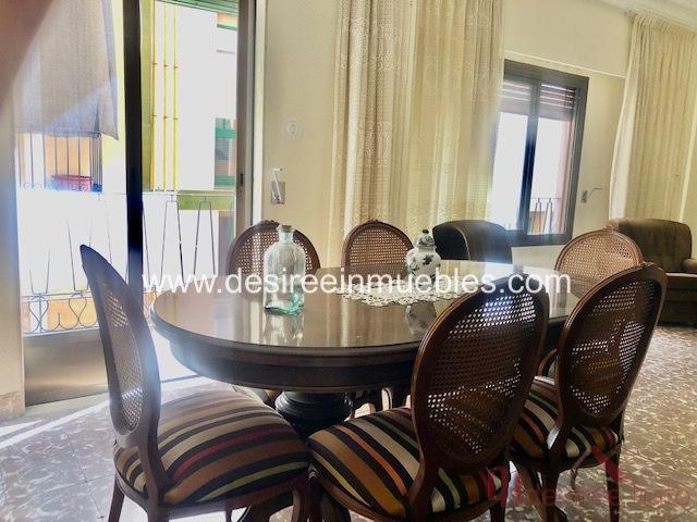 For sale of flat in Valencia
