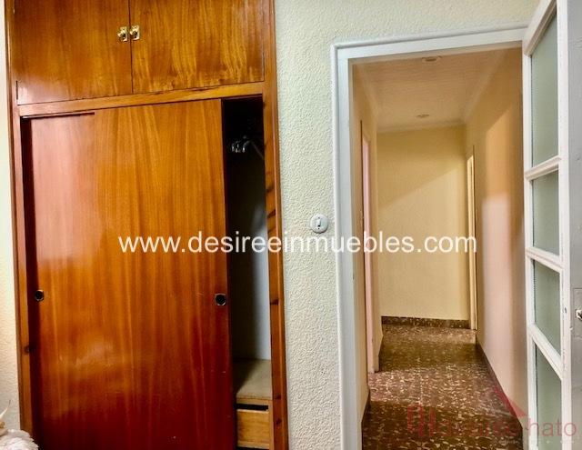 For sale of flat in Valencia