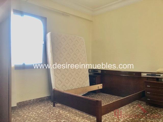 For sale of flat in Valencia