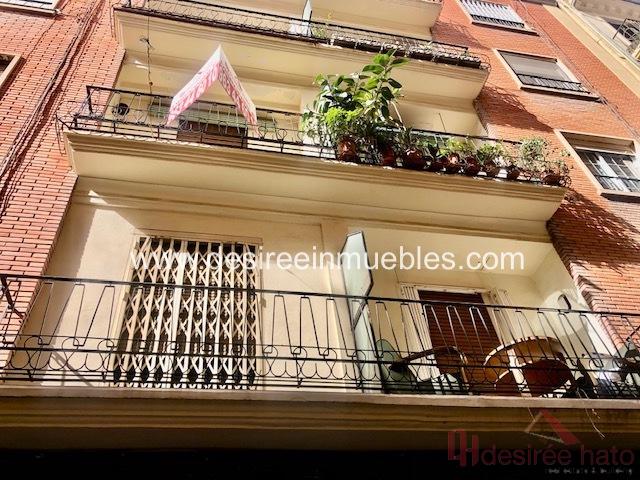 For sale of flat in Valencia