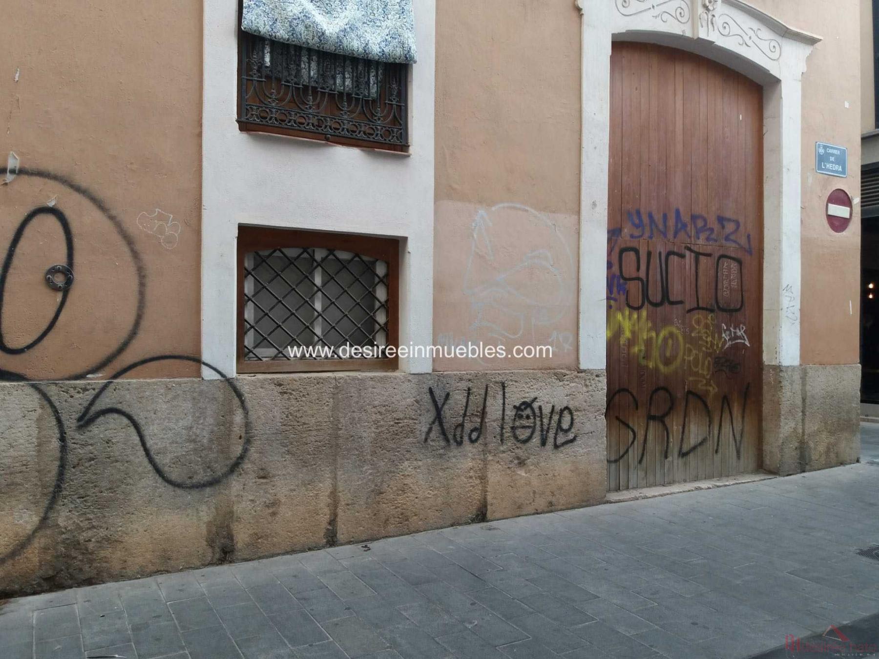 For rent of commercial in Valencia