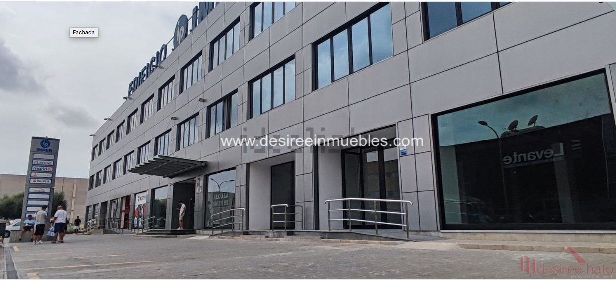 For rent of commercial in Valencia