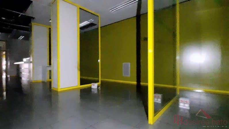 For sale of commercial in Valencia