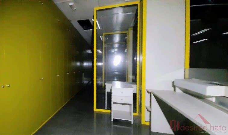 For sale of commercial in Valencia
