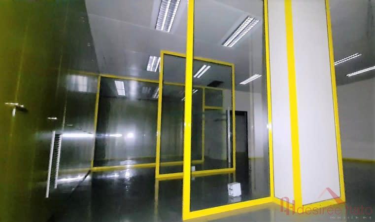 For sale of commercial in Valencia