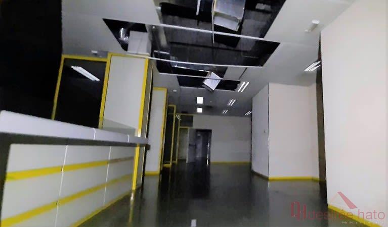 For sale of commercial in Valencia