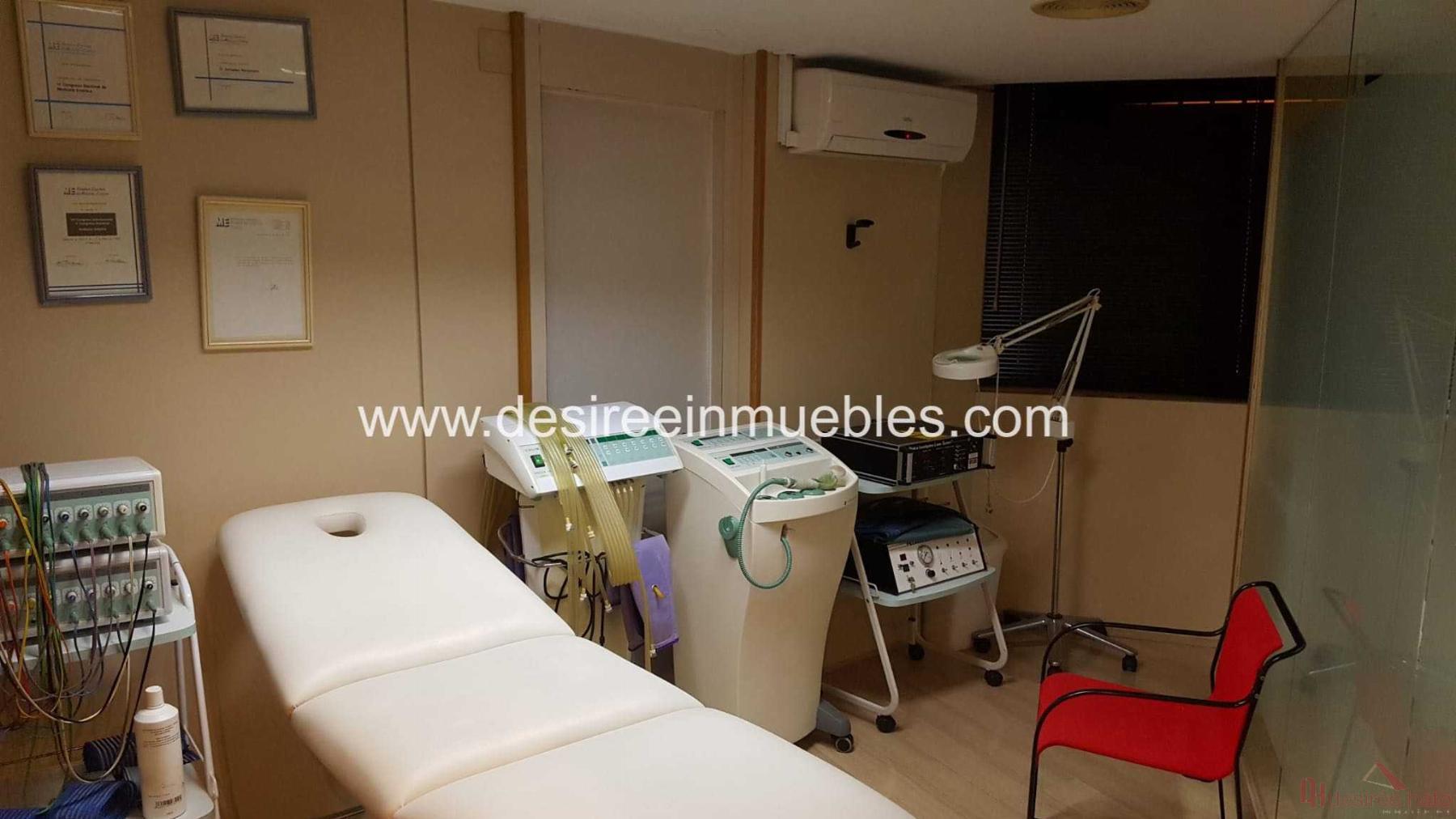 For rent of office in Valencia