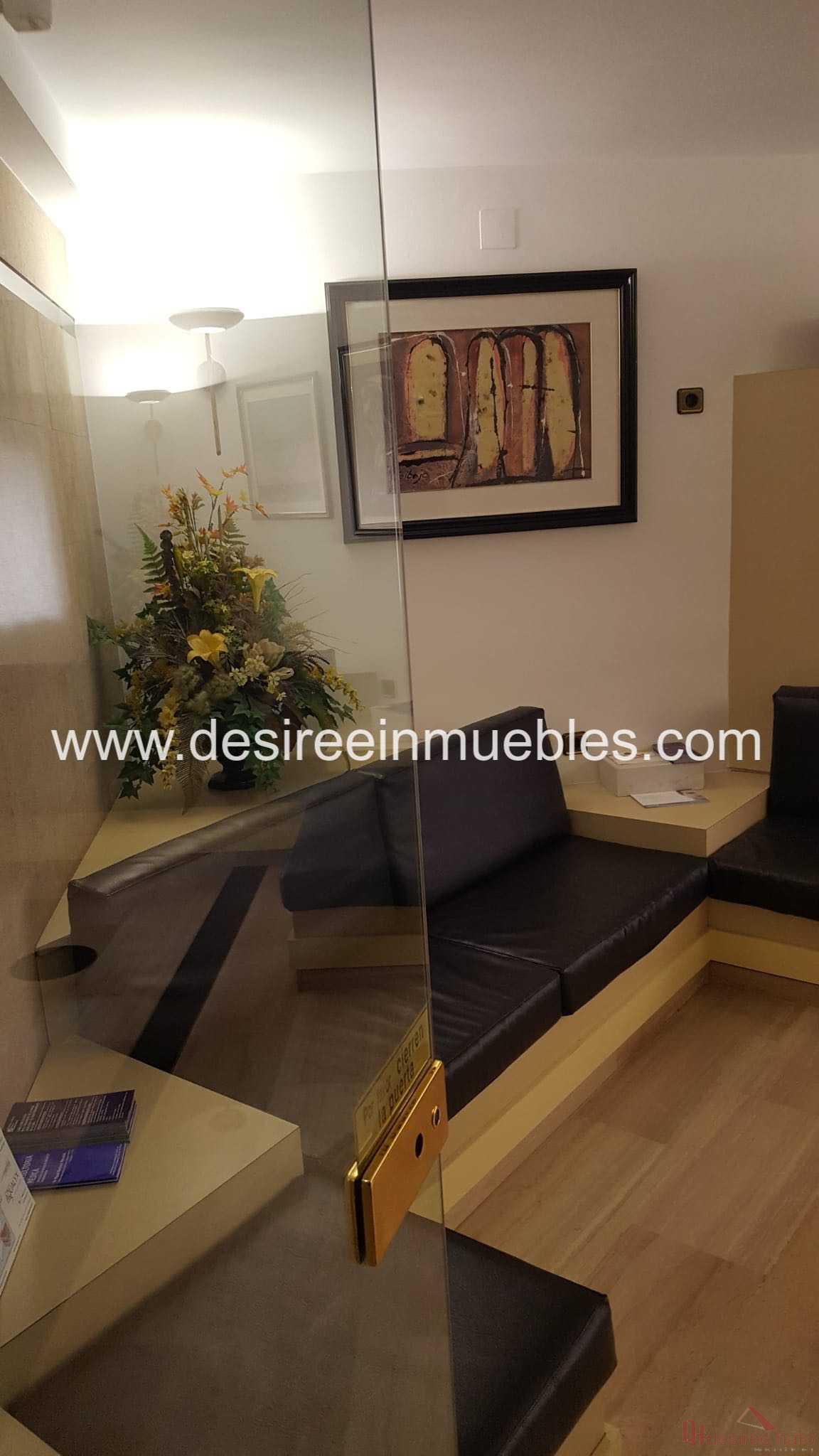 For rent of office in Valencia