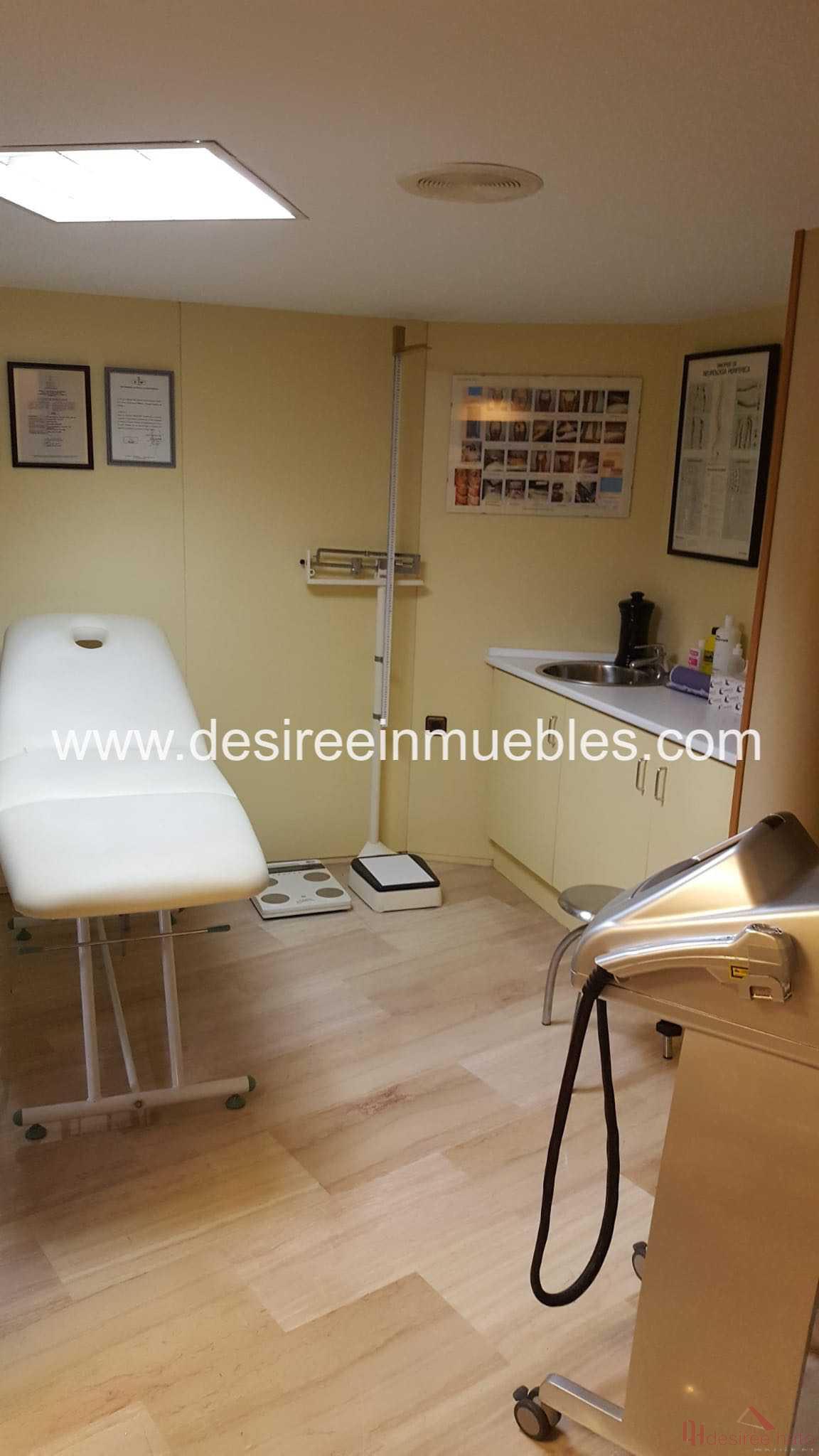 For rent of office in Valencia