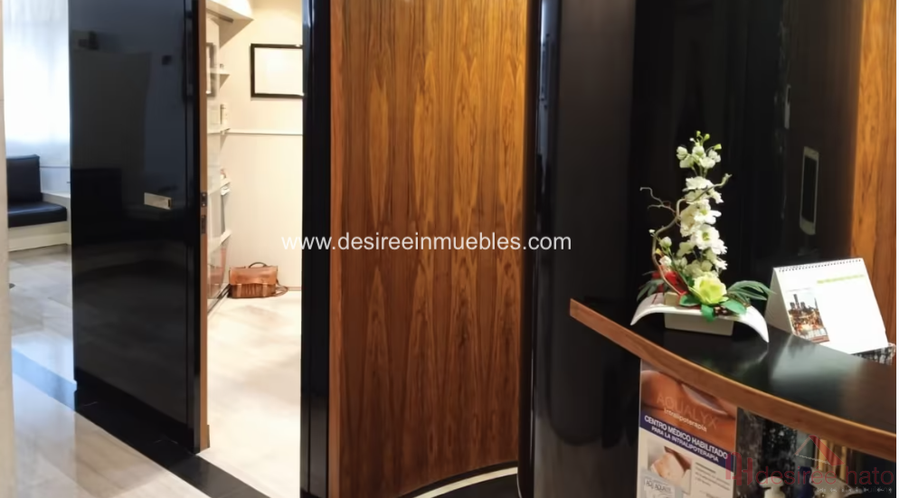 For rent of office in Valencia