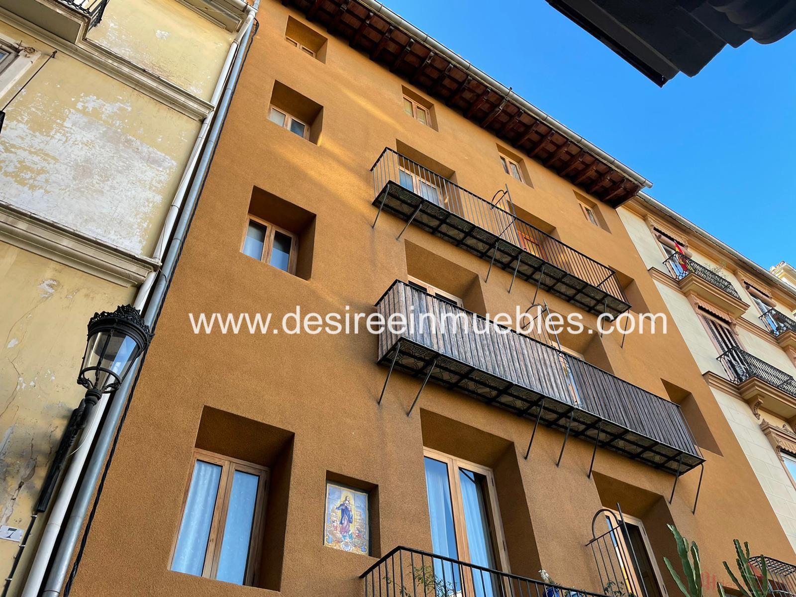 For sale of flat in Valencia
