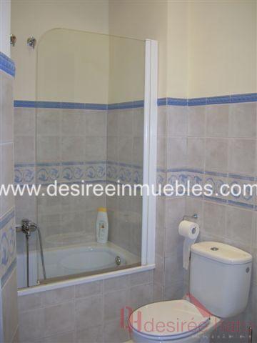 For sale of flat in Valencia