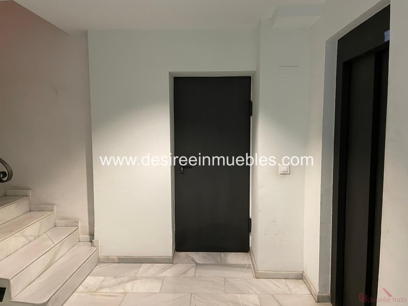 For sale of flat in Valencia