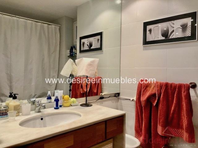 For rent of flat in Valencia