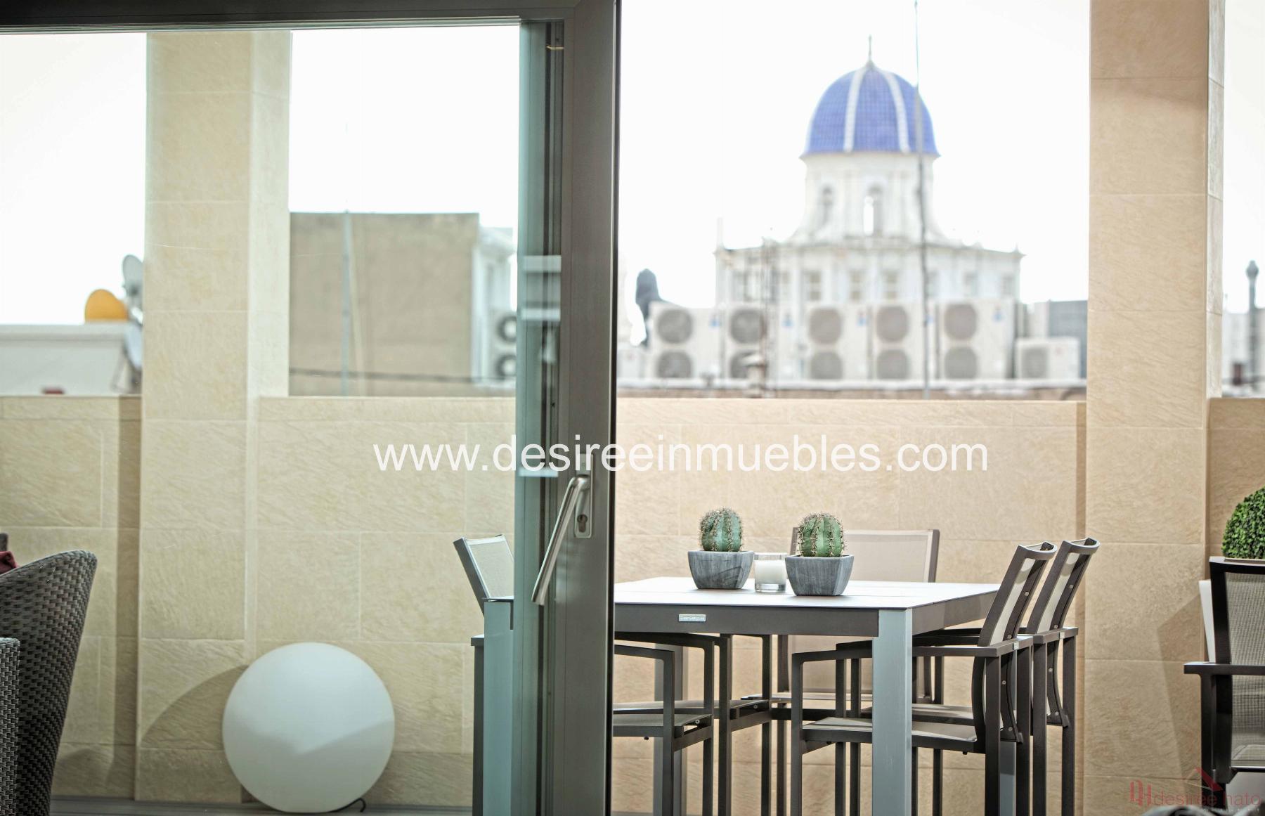 For rent of penthouse in Valencia