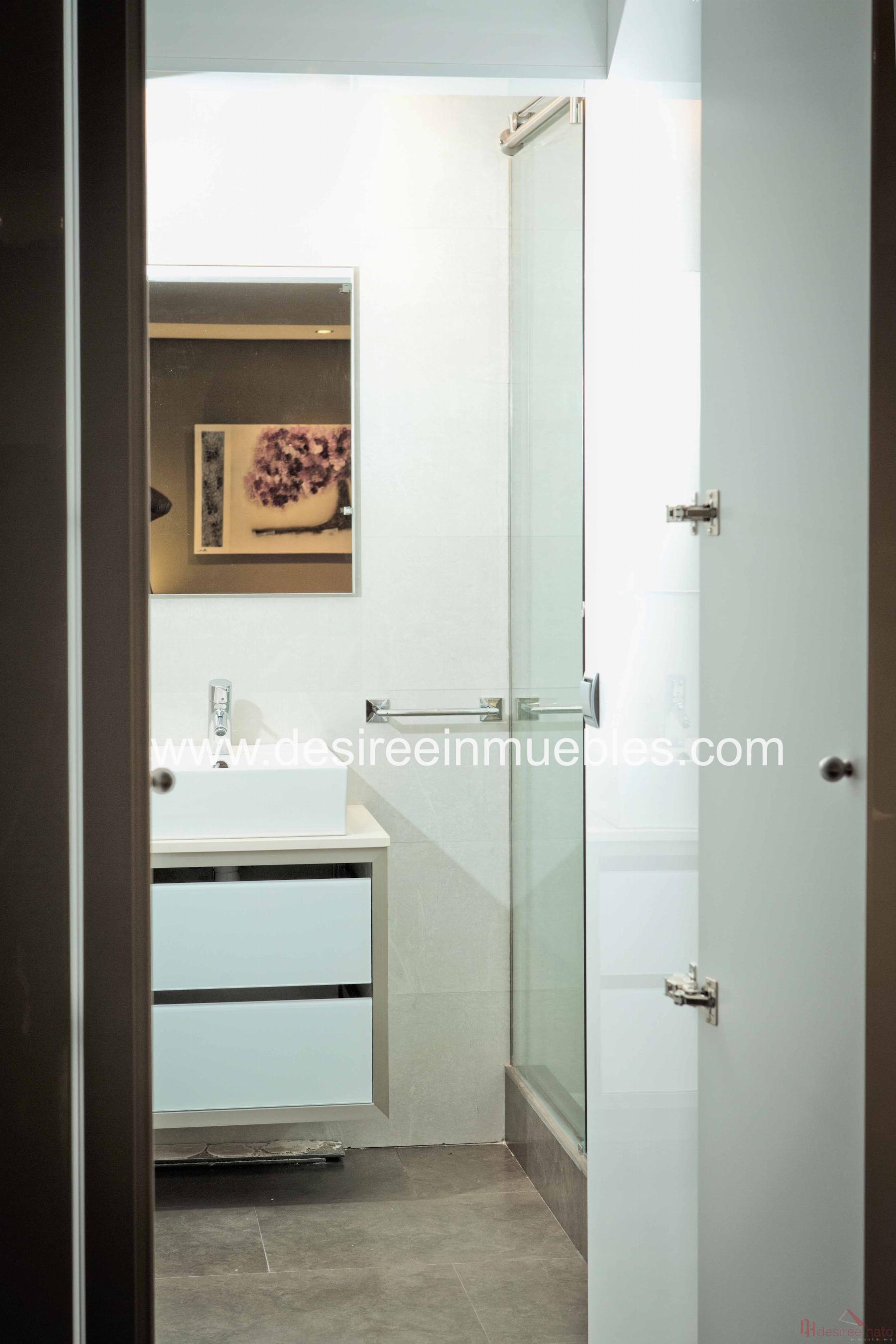 For rent of penthouse in Valencia
