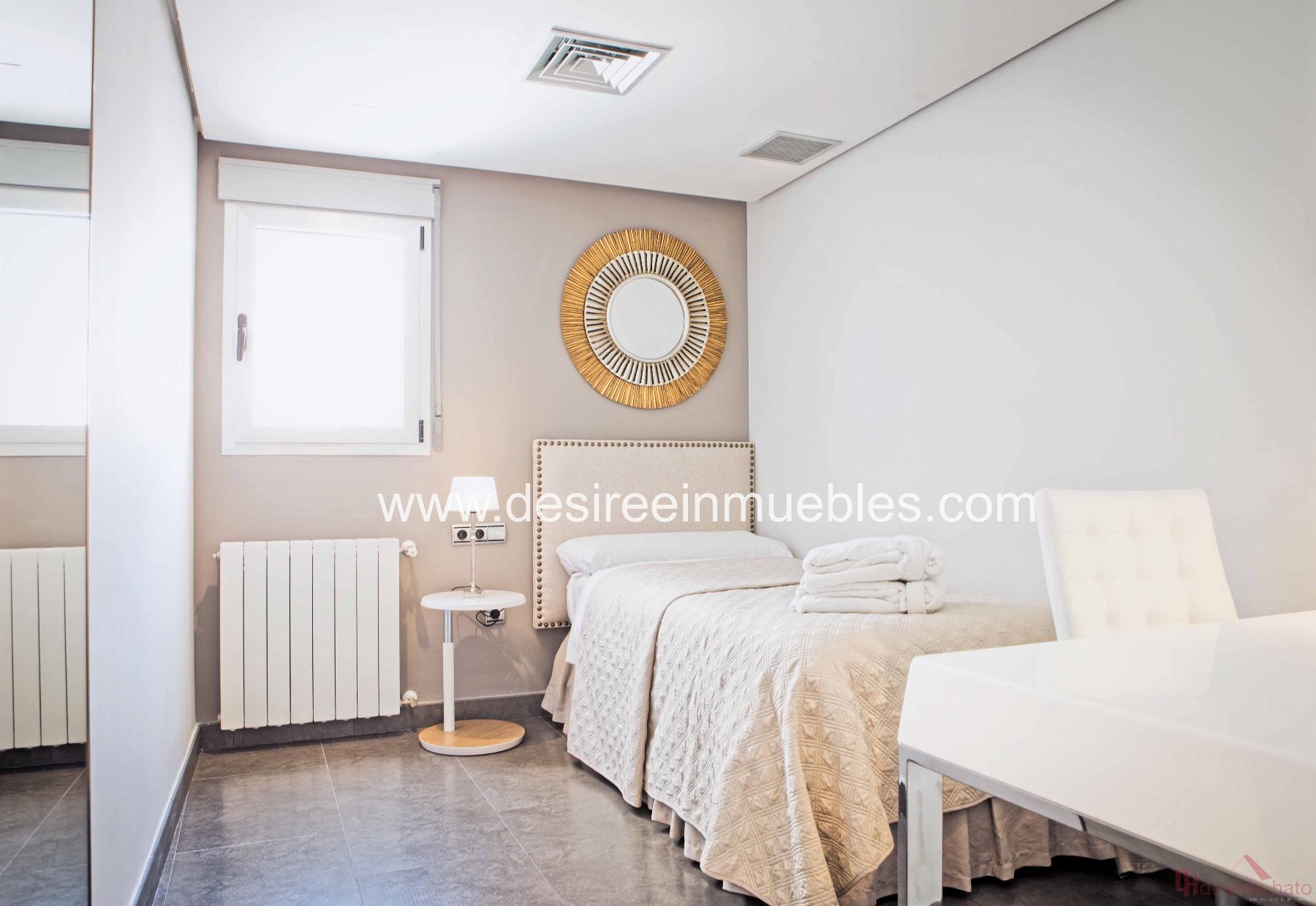 For rent of penthouse in Valencia