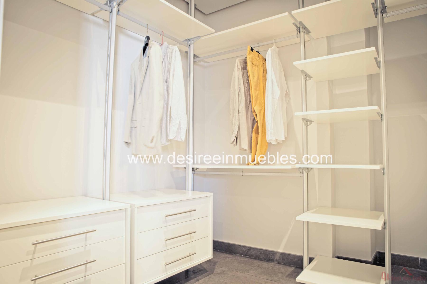 For rent of penthouse in Valencia