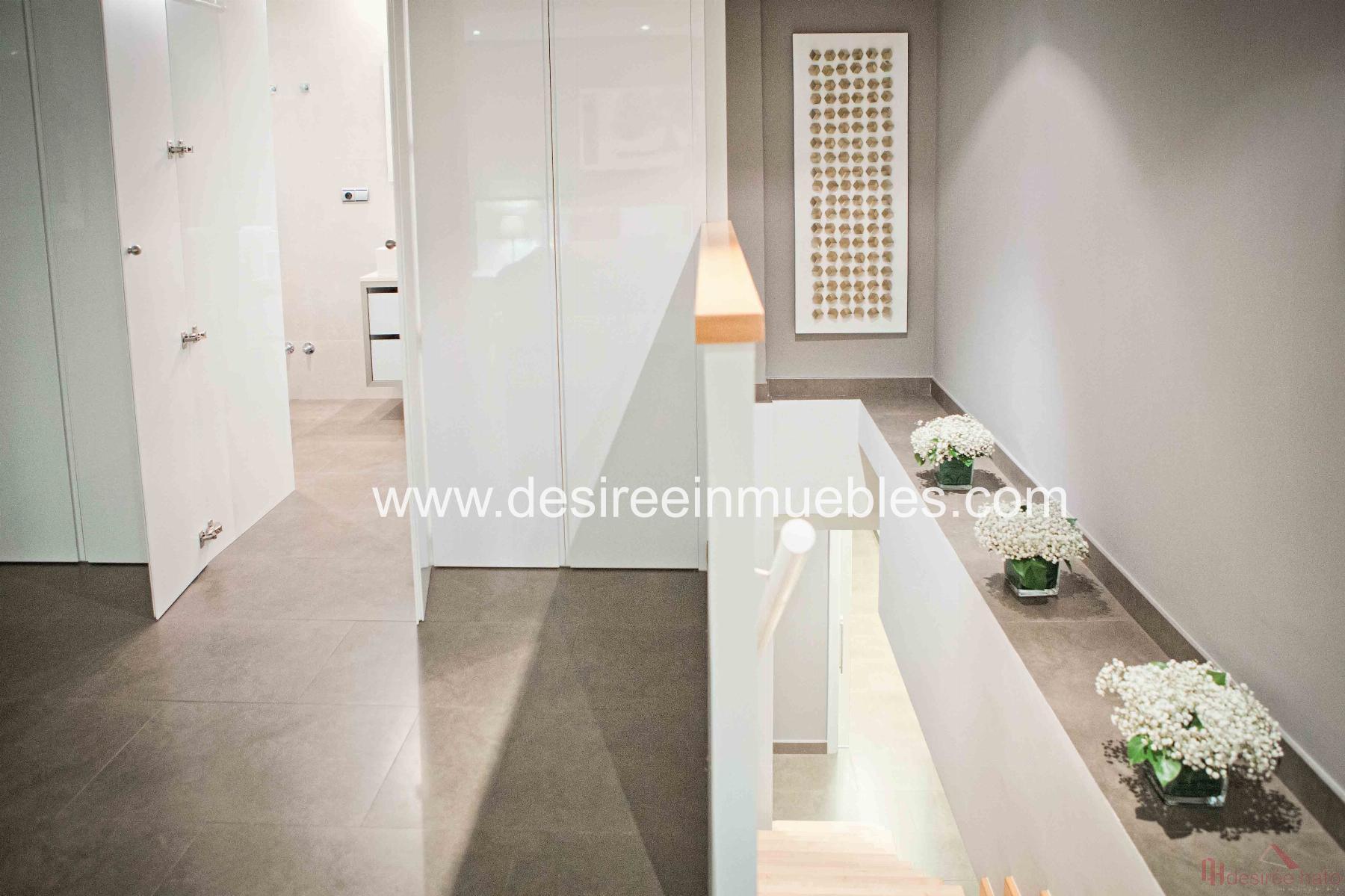 For rent of penthouse in Valencia