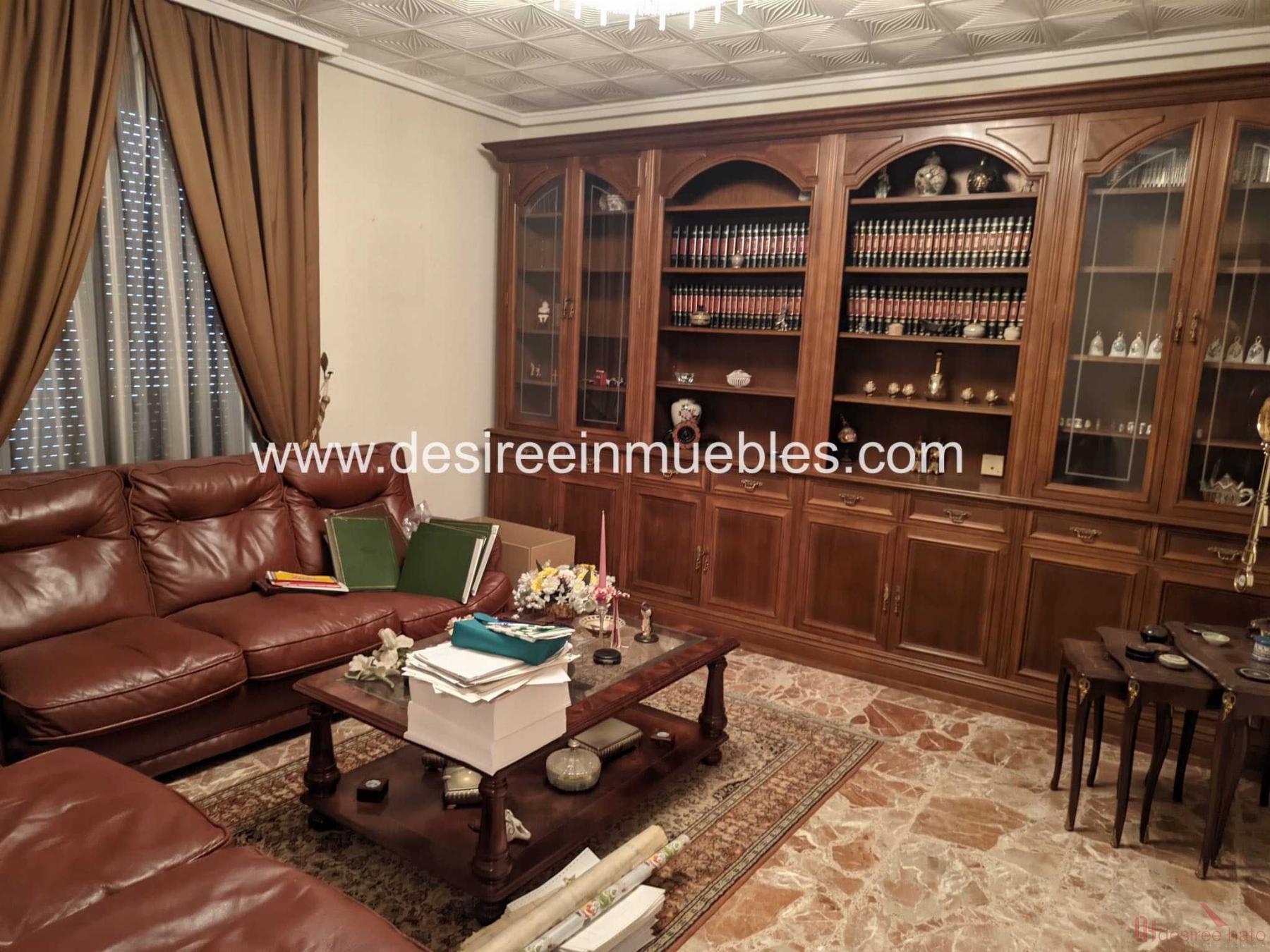 For sale of flat in Valencia