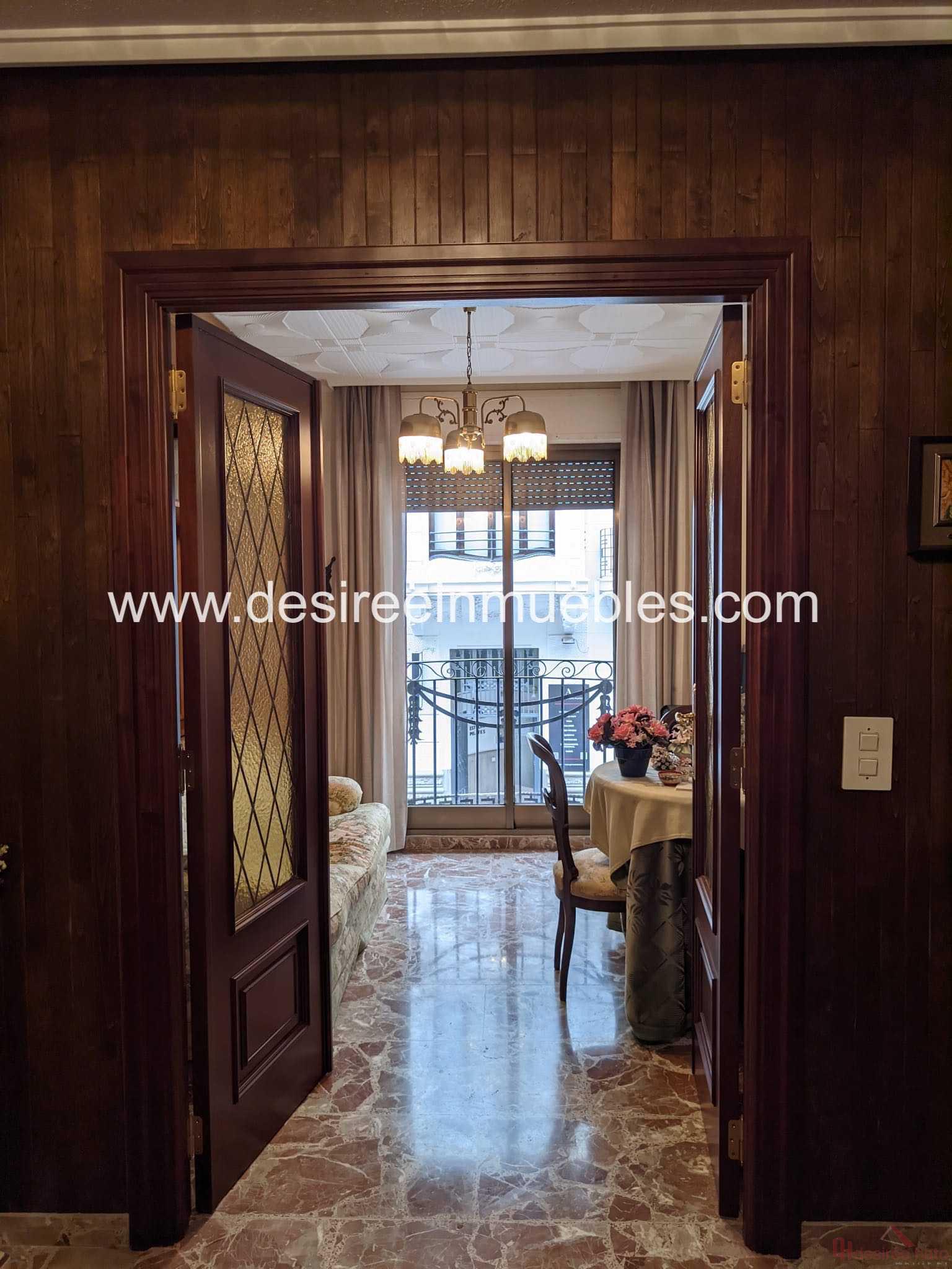 For sale of flat in Valencia