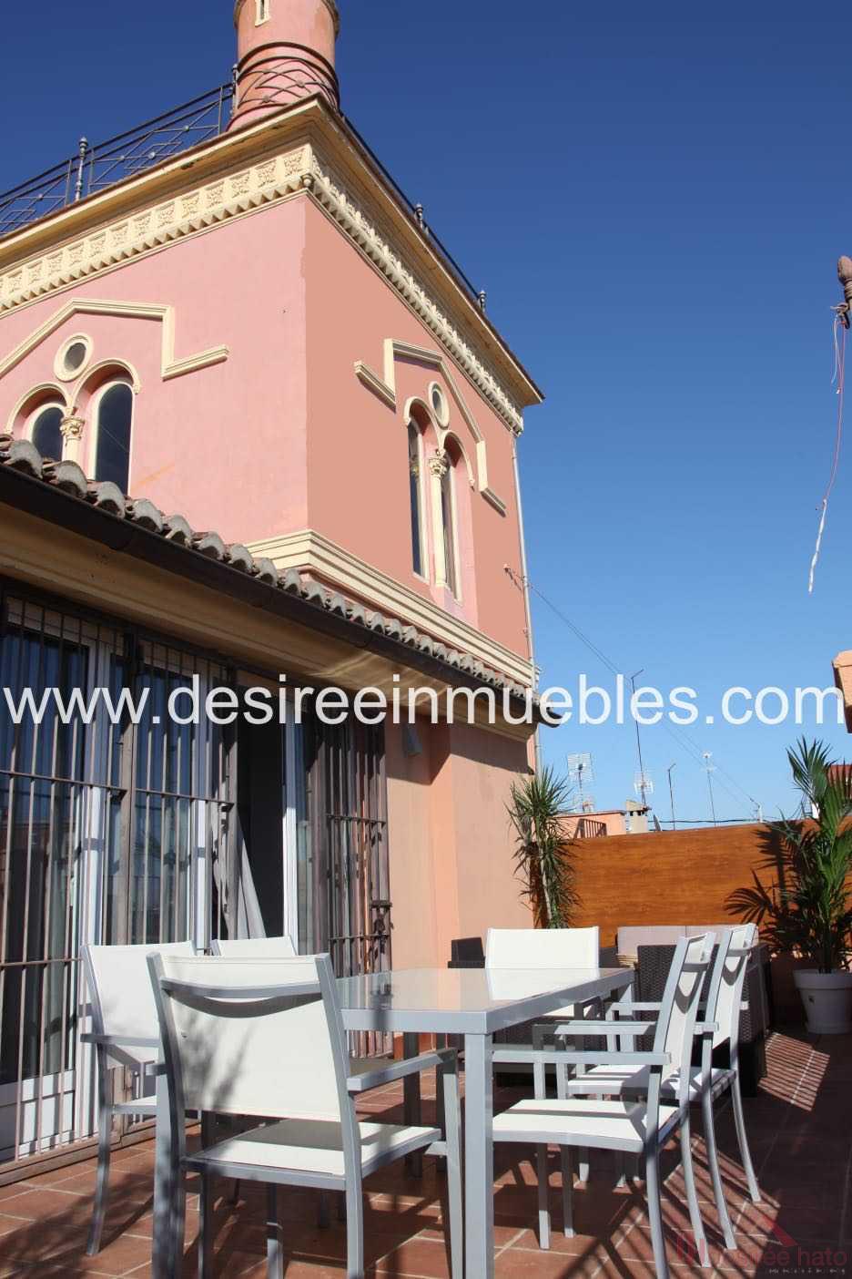 For rent of penthouse in Valencia