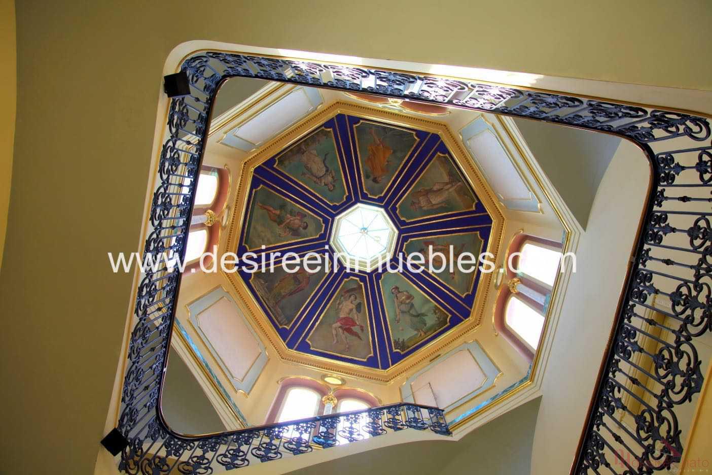 For rent of penthouse in Valencia