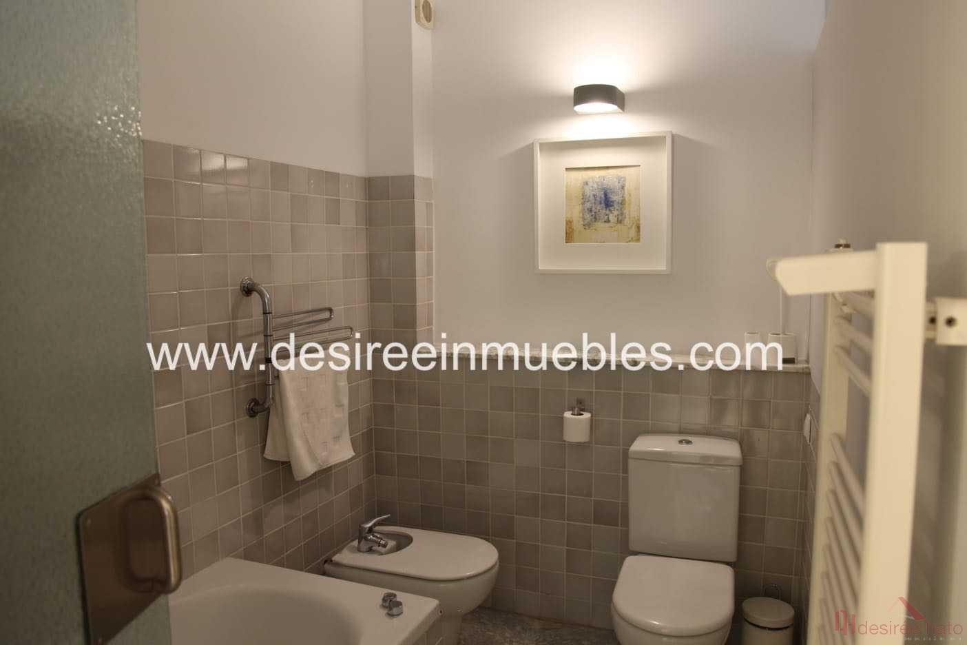 For rent of penthouse in Valencia