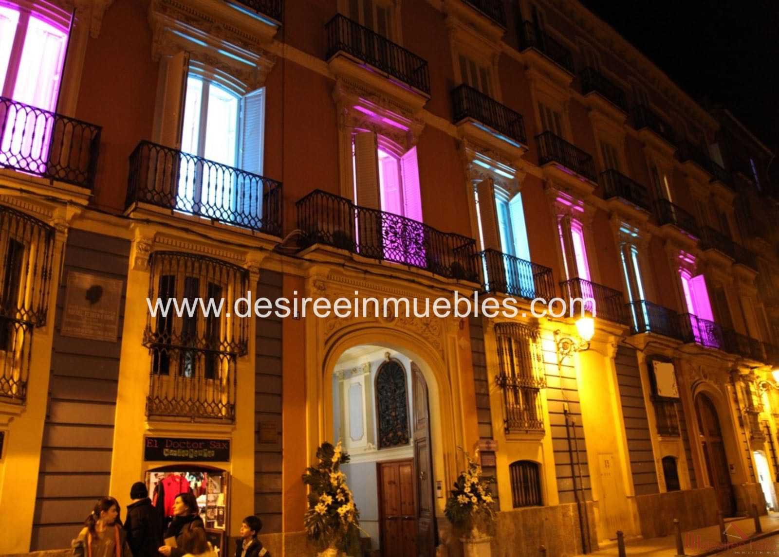 For rent of penthouse in Valencia