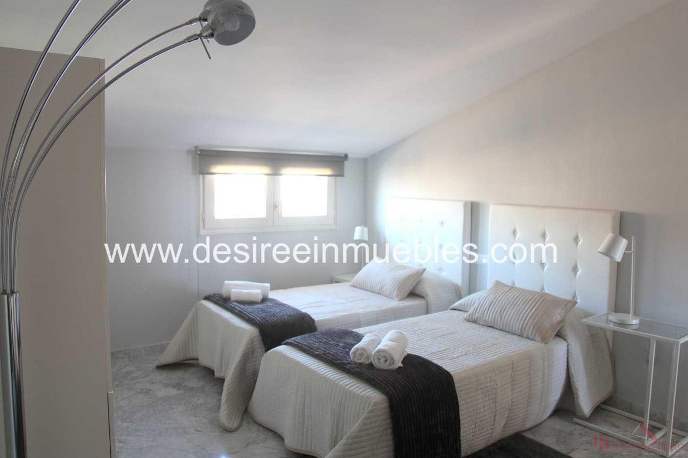 For rent of penthouse in Valencia