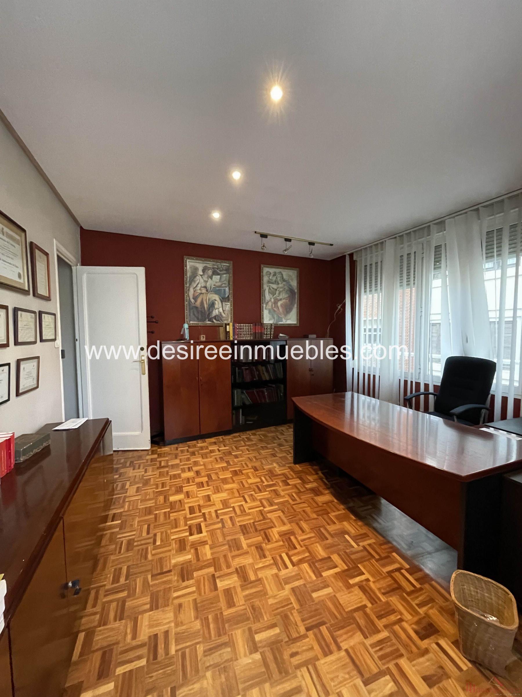 For rent of office in Valencia