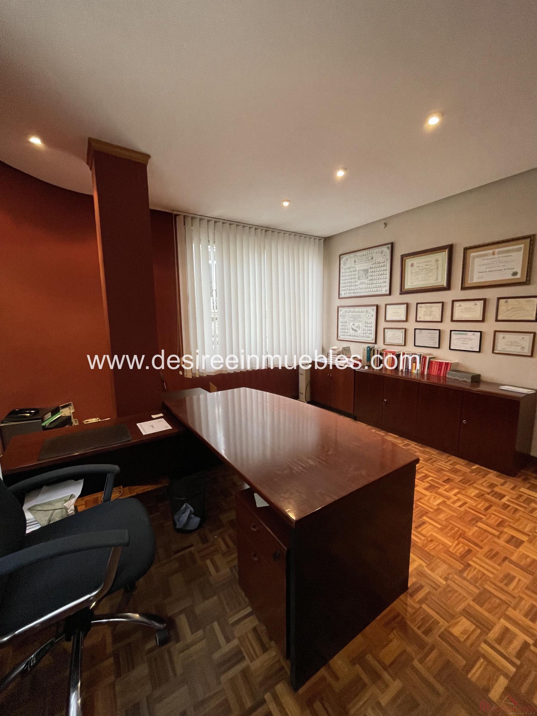 For rent of office in Valencia