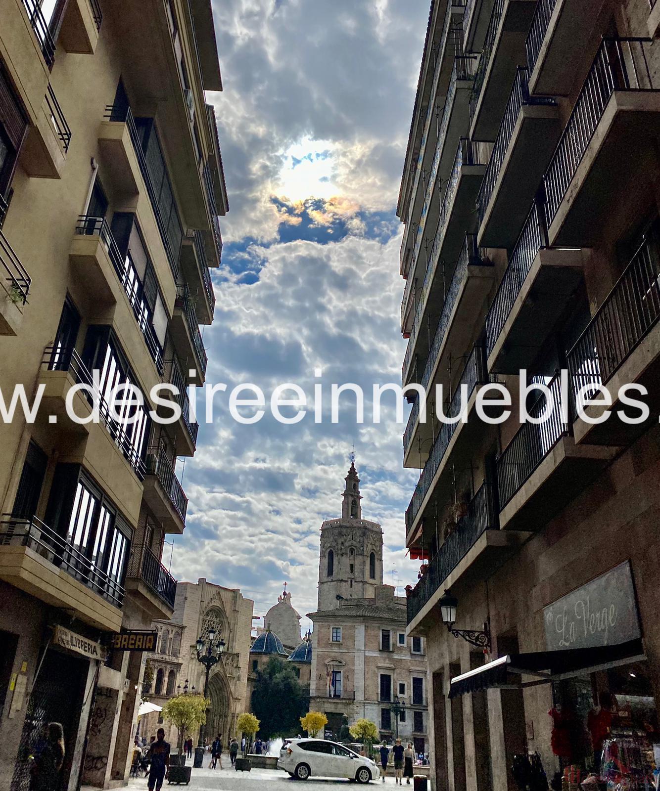 For rent of office in Valencia