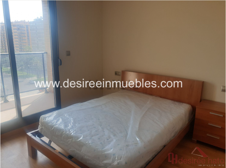 For rent of flat in Valencia