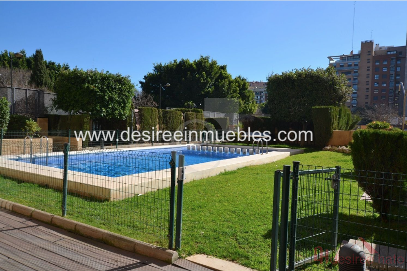 For rent of flat in Valencia