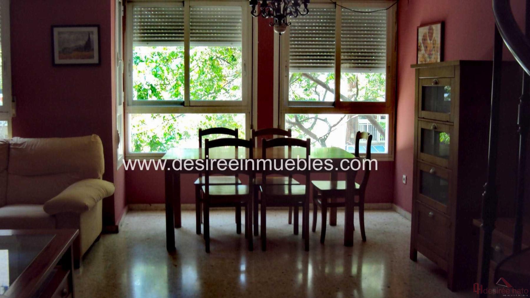 For sale of duplex in Valencia