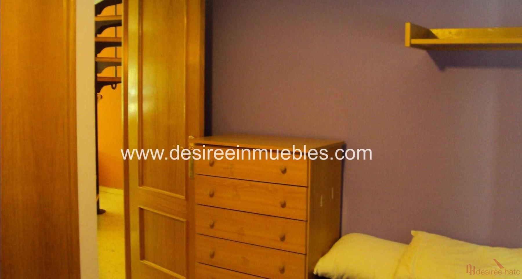 For sale of duplex in Valencia