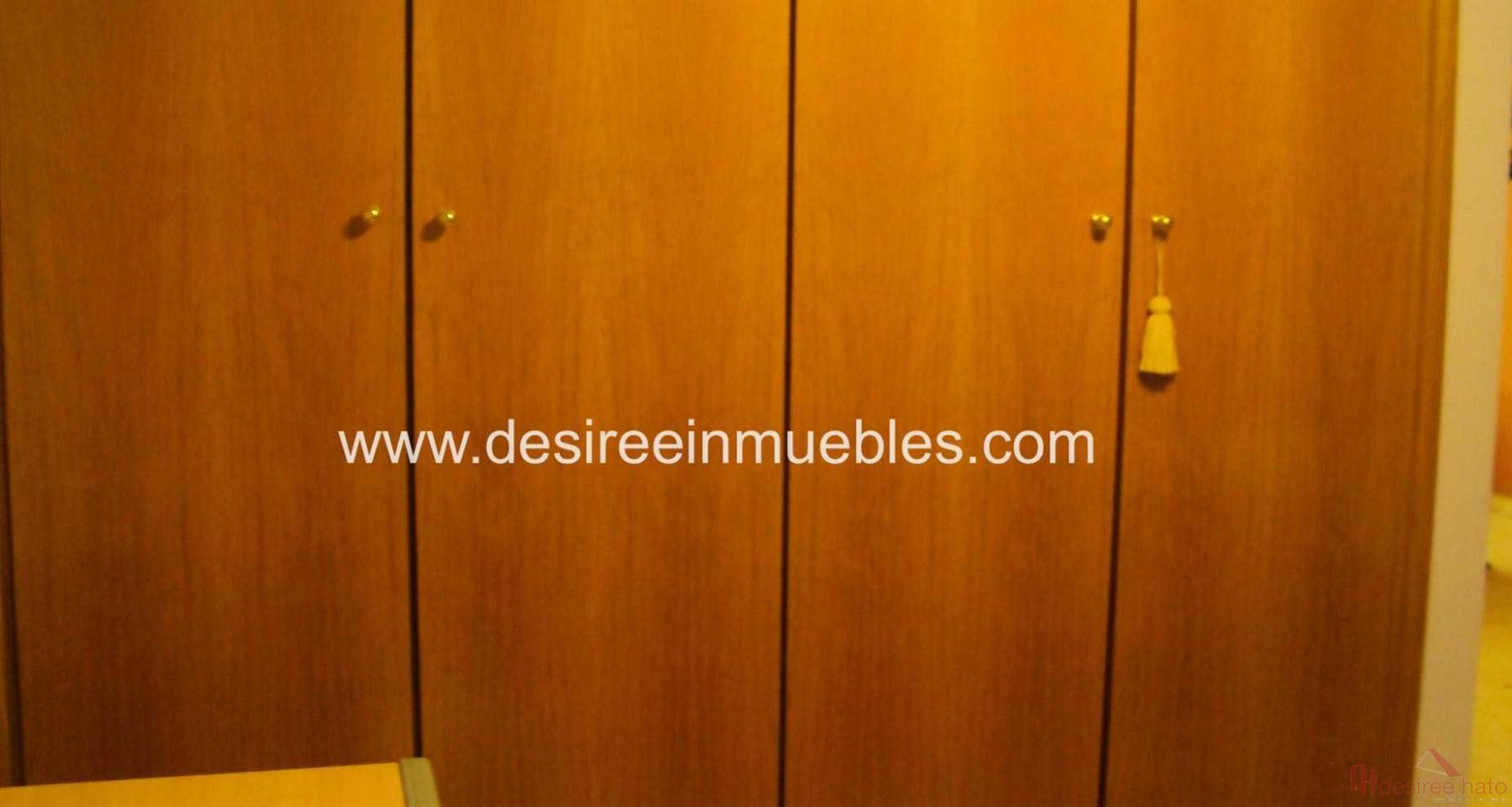 For sale of duplex in Valencia